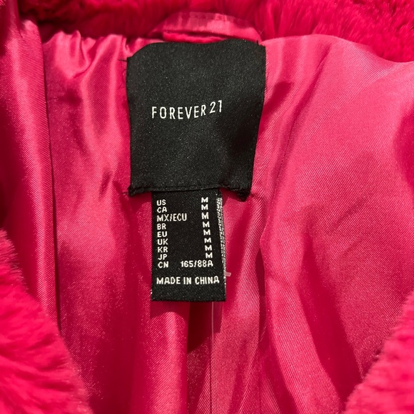 Forever 21 PINK Faux Fur Cozy Jacket
Brand New Womans Size M - Picture 7 of 9